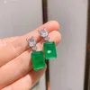 Pendientes de tuerca Diseño de moda Corte cuadrado Esmeralda CZ Pendiente de gota Mujer Color plata Dangler Joyería de compromiso de boda vintage 217W