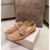 JC Jimmynessity Choo Loafers مصمم نساء أحذية عالية شقق الجودة أحذية حذاء على مسطح المشي أحذية الأحذية في الهواء الطلق فستان حزب العمل مضخات منخفضة الكعب من جلد الغزال