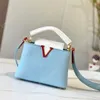 Bolso clásico de moda Mini bolso Capucines Mujer Cuero de vaca granulado Funda con tapa Bolsos Bandolera para mujer Embrague VINTAGE Bolso de mano pequeño Bolsos de mensajero