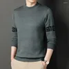 Camisolas masculinas homem roupas pullovers xadrez fino ajuste de malha para homens camiseta v pescoço suor-shirt grande tamanho grande 2023 tendência sobre malha s x