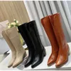 JC Jimmynessity Choo Chaussures de haute qualité Boots Designer Femmes Plateforme Suede Calfskin Boots de moto Topquality High Heels Topquality Walk Show Martin Bo