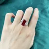 2024 Ins Top Sell Wedding Rings Luxury Jewelry Real 100% 925 Sterling Silver Padma Cushion Shape Red Garnet Moissanite Diamond Gemstones Women Bridal Valentine Ring