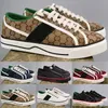 Tennis 1977 Casual Scarpe Sneakers MENSE Classico Pink Bianco Jacquard Denim Vintage Runner Skate Designer Nuova scarpe equilibrate EUR 40-46