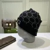 Tasarımcı Beanie Kafatası Kapakları Kış Şapkaları Örgü Hat Casquette Erkekler İçin Luxe Kadınlar Sonbahar/Winte Yün Kapan