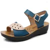 Sandali da donna da donna vecchia madre femminile scarpe in pelle PU piattaforma Bling estate fresca spiaggia PVC antiscivolo su Zapatos Mujer da esterno