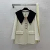 女性用の服のためのデザイナージャケット秋のファッションラペルスプライシングスモールウール高品質オーバーコート12月30日