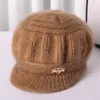 Luksusowy projektantki Kobiet haftowany czapka baseballowa Kobieta swobodna kasquette setka zabezpieczenia słońca słonecznego kapelusz retro klasyczny Casquette Knit Womens Winter Hats