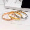 Nouveau classique 18K or en acier inoxydable gravé bracelets bracelets femmes diamant gelang bracelets losange designer bracelet de luxe bijou221Q