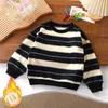 Sudadera con capucha para niños, además de forro polar grueso, funda cálida de otoño e invierno para niños y niñas, ropa básica de manga larga con cuello redondo para bebés