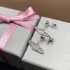 Pendientes de tuerca de diseñador Vivianity, joyería de lujo para mujer, pendientes dorados, pendiente de aro de perla de Metal, joyería Westwood para mujer 96