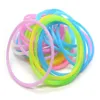 Jelly Glow Lot 100pcs Erkek Kadınlar Kauçuk Bileklik Bilek Bantları Unisex Bangles Siyah Beyaz Kırmızı Sil Qylxtr DH20102792