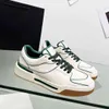 Diseñador Mujer Plataforma de encaje Zapatos deportivos Zapatos para correr blancos Moda casual Color Bump Empalme Cómodo Transpirable Calidad de gama alta con una variedad de