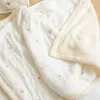 Filtar baby filt född fleece muslin swaddle wrap tryckt supermjukt varmt kast crib barnvagn omslag täcke täcke