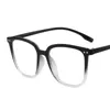 Occhiali da sole Rivet Square Anti Blue Light Occhiali Donna Uomo Computer Clear Eye Montature per occhiali ottici Tonalità femminili Oculos