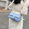 60% de réduction sur les sacs de créateurs Sacs pour femmes Nouvelle couleur bonbon Mode Nuage Polyvalent Une épaule Bandoulière Sac sous les bras