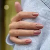 Faux ongles 24pcs court carré français couleur pure faux nials bricolage manucure couverture complète détachable ongles conseils presse sur