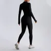 Aktiva uppsättningar en bit yogasträkt sport jumpsuit kvinnor svart stand nack dragkedja lång ärm fitness bodysuit sportkläder kvinna gym leggings set