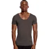 Herenpakken A3372 Diepe V-hals Slim Fit T-shirt met korte mouwen voor mannen Laag uitgesneden Stretch Vee Top Tees Mode Mannelijke T-shirt Onzichtbaar Casual