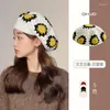 Berets Korean Handmade Crochet Flower Knitted Beret Women's Autumn And Winter Retro Sweet Warm Hollow Girl Painter Hat Boina Casquette