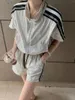 Kvinnors spårsättningar Solskyddskläder Två stycken Set Korean Style 2023 Summer Short Sleeve Tops Shorts Female Outfits Sportwear Women