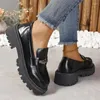 Модельные туфли для женщин, 2023 г., женские туфли-лодочки без шнуровки, осенние водонепроницаемые лоферы на среднем каблуке с круглым носком, однотонные Мэри Джейн, с металлическими украшениями