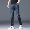 Jeans da uomo 2024 primavera autunno uomo denim di cotone pantaloni skinny slim elasticizzati dritti pantaloni blu regolari maschili vintage classici di grandi dimensioni