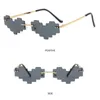 Solglasögon Gift Novel Festival Party Cosplay Shades Gamer Robot Heart Glasses Pixelated Mosaic