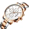 Horloges Strakke minimalistische mode met stalen band wijzerplaat Heren quartz horloge Cadeau Zilver Elegante man sfeer