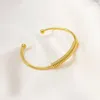 Bangle vintage säljer rostfritt stål vår elegant strip manschett för kvinnor smycken gåva icke-beläggning droppe