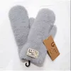 Uggskids Ugglis Slippers Glove Winte Cony Hairr Brand Designer Fashion Women Men Luxury Outdoor Sport Warm Winters Ski Ugglis Boots Gloves 5