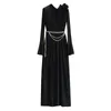 Casual Dresses Hollow Thin Temperament Elegant Long Dress 2023 Höst- och vinterformella tillfällen Pendlarmode