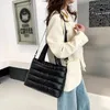 Bolsas de lona Moda Mujeres Hilo Hombro Crossbody Bolsa Ocio Damas Grande Messenger Travel Shopping Bolso para