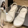 Sandalen 2023 Koreanische Version des Sommers Rhinester Flat mit transparentem weichem Boden All Match Student Große Größe Damenschuhe