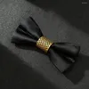 Noeuds papillon 2 pcs Bowtie Boucle Hoop Set Gold Chemise en métal fixe Cravate Clip Badge Rétro Pins Robe de mariée Party Dance Accessoires Accessoires