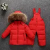 Parka com capuz menino bebê macacão menina inverno para baixo jaqueta quente crianças casaco snowsuit roupas de neve meninas falso pele conjunto 231229