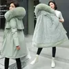 Parka da donna in piumino Giacca invernale da donna Parka Abbigliamento Cappotto lungo sciolto Fodera in lana Collo in pelliccia con cappuccio Caldo abbigliamento da neve spesso Imbottito oversize 231114j6q2