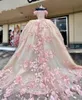 Abiti Quinceanera Avorio Party Prom Ball Gown Tulle Personalizzato Plus Size Lace Up New Perline Off-Shoulder Vestido De For Sweet 15 Senza maniche Rosa 3D Applicazioni floreali