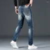 Мужские джинсы стрейч ностальгический джинсовый модный тонкий потертый вышитый дизайн модные вечерние брюки большого размера