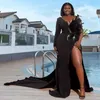 Plus taille aso ebi robes de bal pour les occasions spéciales sirène noire plume divisée une soirée épaule