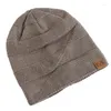 Basker unisex slouchy vinter hattar tillsätt pälsfodrad män och kvinnor varm utomhus sport mössa cap casual etikett dekor stickad hatt