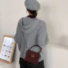 Xiao Xiang Feng Frosted Chain Bag Retro Lock Buckle Single Shoulder Unterarmtasche minimalistische Damen Herbst und Winter Umhängetasche Handtasche