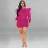 Plus Size Kleider Elegantes Minikleid mit Federn und Pailletten für Frauen, schulterfrei, glitzernd, figurbetont, Nachtclub-Party