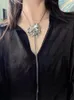 Colliers pendentifs Collier rose haut de gamme pour femmes avec un design unique Y2K Sweet Cool Collier Chaîne Spicy Girl Polyvalent Tirant la taille
