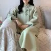 Dwuczęściowa sukienka Zima Zestaw Tweed Set Chinese Modna elegancka podwójna kaszmirowa płaszcz kaszmiru o średniej długości Dopasowanie 2PCS
