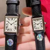 Moda Tasarımcı Saati Moda Kuvars Saatler Kadınlar İzle Set Vintage Deri Kayış Tank Saatleri Altın Gümüş Gül Dikdörtgen İzle Paslanmaz Çelik Hediyeler