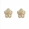 Clip-on & Screw Back Bettyue Est Vivid Charming Flower Appearance Multicolor Choice Cubic Zircon Dazzling Earring Romantic Jewelry265H