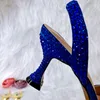 Sandali QSGFC Italian Fashion Design RBlue Glass Heel Scarpe da donna a punta e decorate con cristalli Dualuse Borse Wedding Party 230630