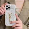 Luxury Gold Y Phonecase Designer Telefonfodral Klassiskt märke för män Telefonfodral Kvinnomslag för iPhone 14 Pro Max Plus 13 12 Ny