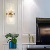 Lampade da parete moderne in cristallo oro nero Lampade da comodino per camera da letto Soggiorno Decorazione domestica LED Sconce Bagno Apparecchi per interniHKD230701