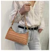 Shoulder Bags Retro Pattern Messenger for Women Ladies Vintage Handbags Casual Solid New Crossbody Bag 230426